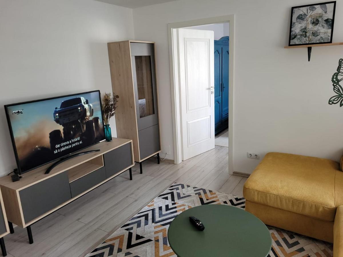 Lovely Apartment Near City Center Cluj-Napoca Exterior foto